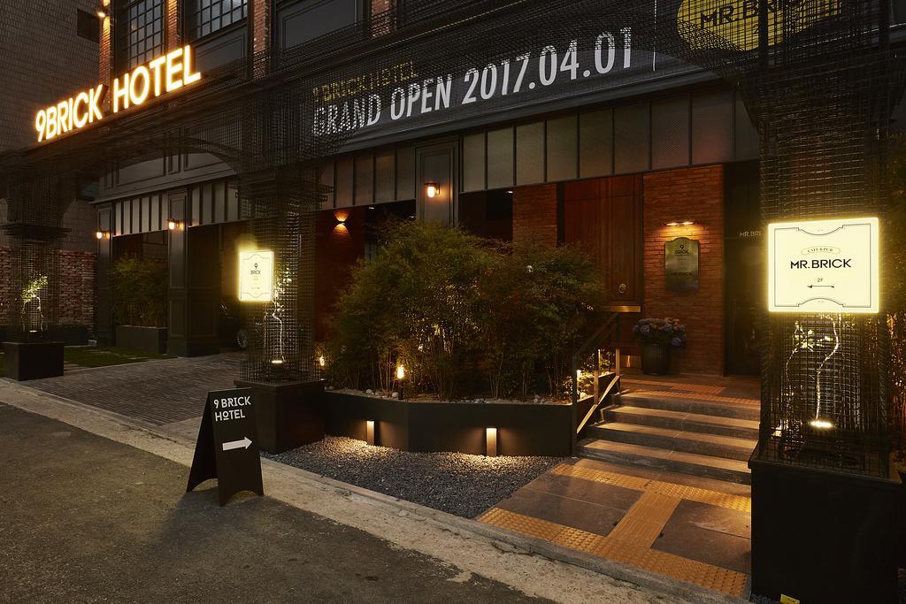 9 Brick Hotel Seul Zewnętrze zdjęcie
